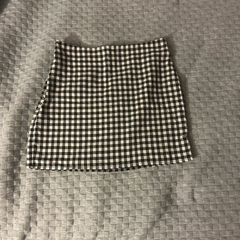 SHEIN Black & white checkered skirt
